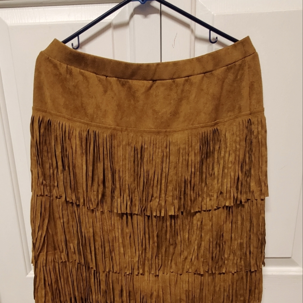 Women's pull on fringe  skirt